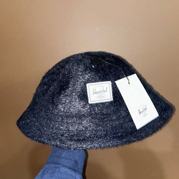 Henderson Bucket Hat | Faux Mohair - Picture 2 of 2